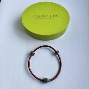 Chamilia 7 in Persimmon Metallic Leather Snap Bracelet & 2 Camilia Beads w/ Box